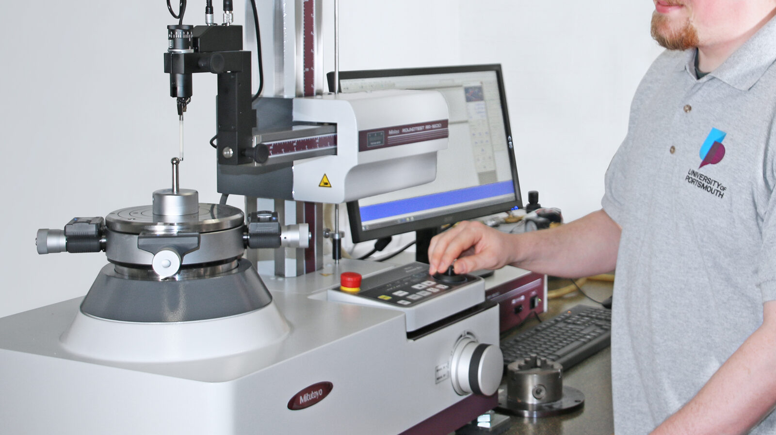Mitutoyo Drives Innovation at Portsmouth University - Mitutoyo